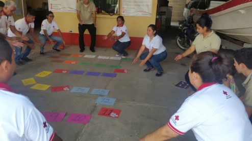 Se capacitan en Primeros Auxilios Comunitarios