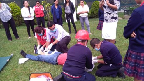 Formación de comités escolares en Villa Canales 